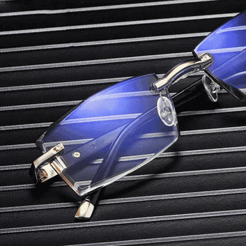 ✨ Lupe Optilux TR90! Doar mărire: stil, confort și tehnologie în fiecare detaliu. ✨